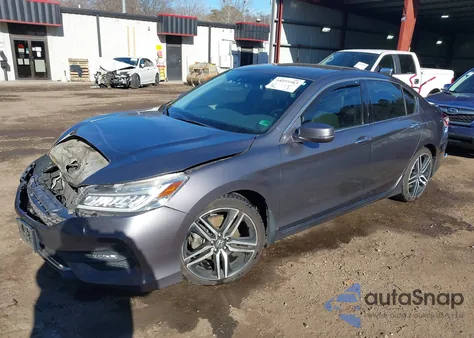 2017 Honda Accord Touring V6 z USA, uszkodzony, nr VIN 1HGCR3F93HA012533